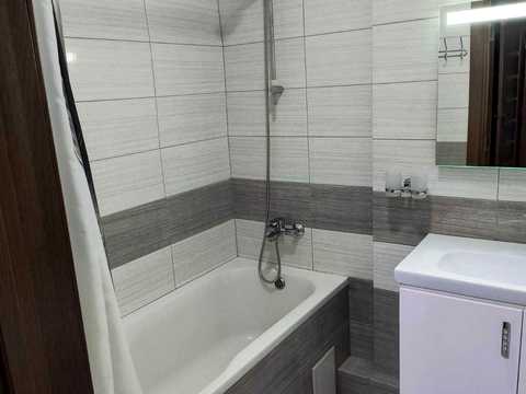 квартира за адресою Академіка Вернадського бульв., 24
