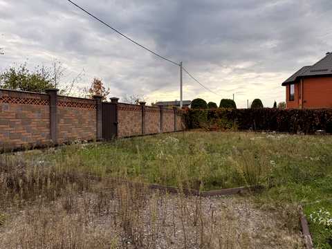 будинок за адресою Виноградна Долина