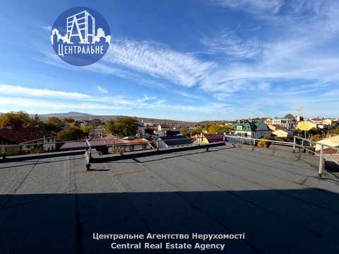 комерційна за адресою Чернівці, Героїв Майдану вул. (Червоноармійська), 39-А