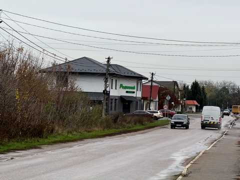 участок по адресу с. Лычанка, центральна, 68