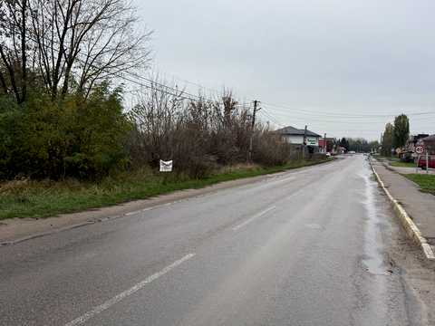 участок по адресу с. Лычанка, центральна, 68