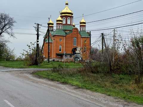 участок по адресу с. Лычанка, центральна, 68