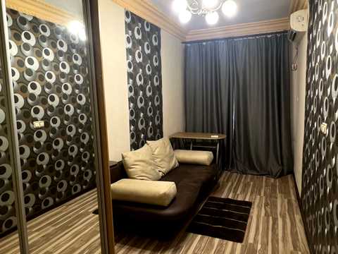 квартира за адресою Утьосова вул., 16