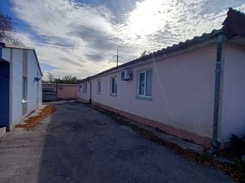 комерційна за адресою Дніпро, Праці просп., 15