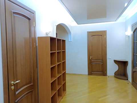 квартира за адресою Назарівська вул. (Вєтрова), 11