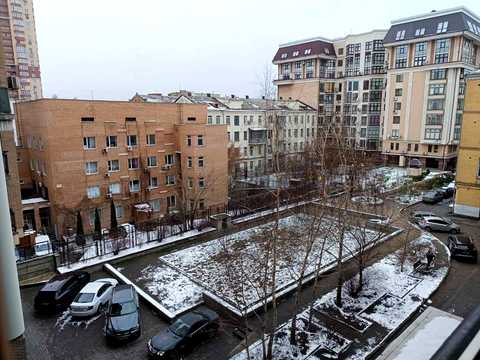 квартира за адресою Назарівська вул. (Вєтрова), 11