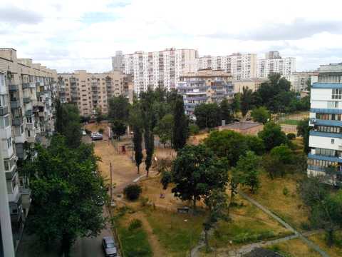 квартира за адресою Героїв полку "Азов" вул. (Маршала Малиновського), 25