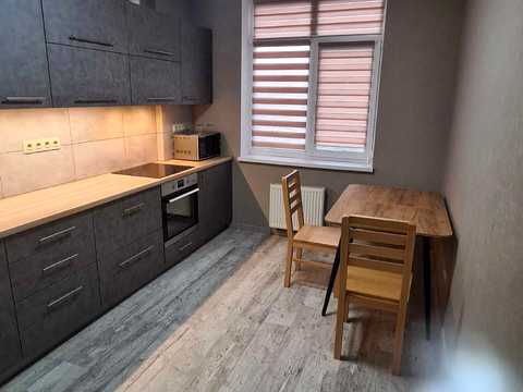 квартира за адресою Польова вул., 73