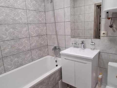 квартира за адресою Польова вул., 73
