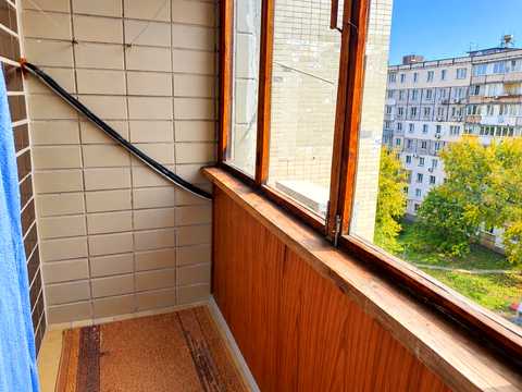 квартира за адресою Дніпровська набережна вул., 7