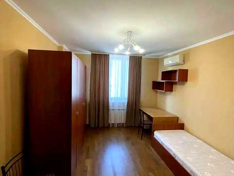 квартира за адресою Бориса Гмирі вул., 2