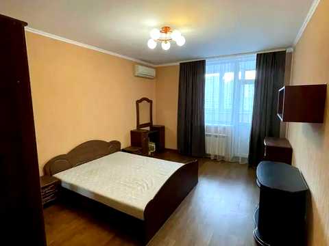 квартира за адресою Бориса Гмирі вул., 2