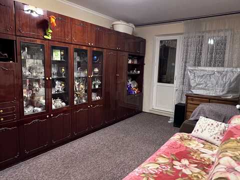 квартира за адресою Крошенська вул., 49