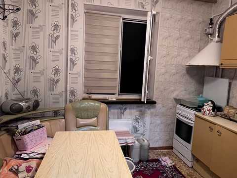 квартира за адресою Крошенська вул., 49
