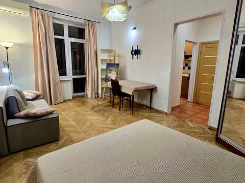 квартира по адресу Бастионная ул., 5/13