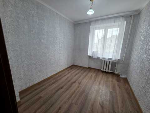 квартира за адресою Середньофонтанська вул., 12а