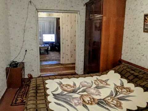 квартира за адресою Кам'янське (Дніпродзержинськ), Металургів просп., 38