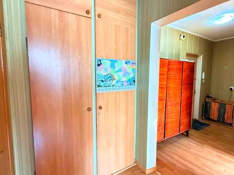 квартира за адресою Анни Ахматової вул., 4
