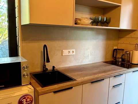 квартира за адресою Берегова вул., 8