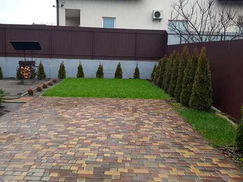 будинок за адресою с. Осещина, Космонавтів вул., 8