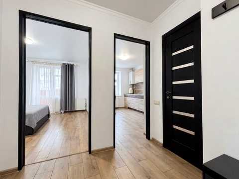 квартира за адресою Яреми вул., 1