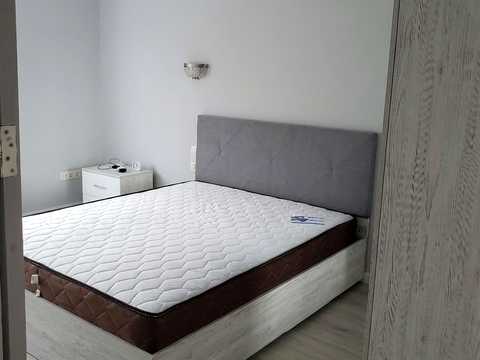 квартира за адресою Білогірська вул., 18