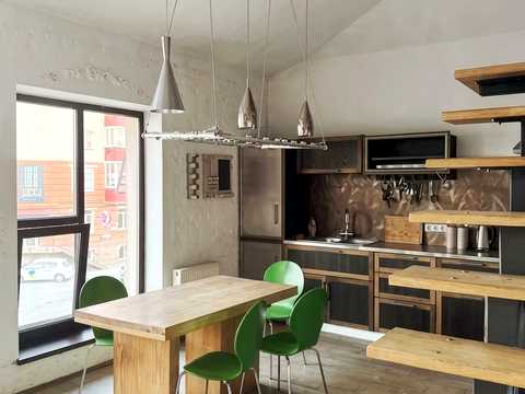 квартира за адресою Степана Бандери просп., 54