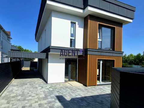будинок за адресою с. Софіївська Борщагівка, Микільська вул. (Димитрова)