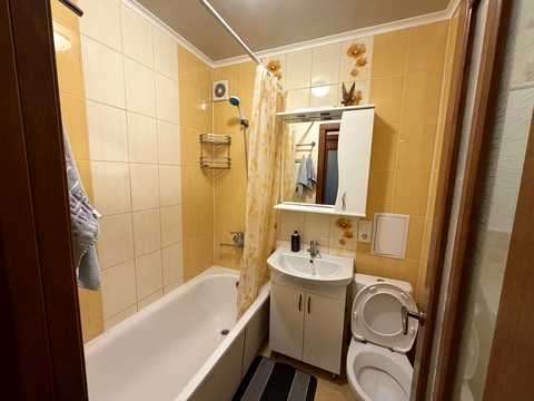 квартира за адресою Житомир, Кафедральна вул., 6