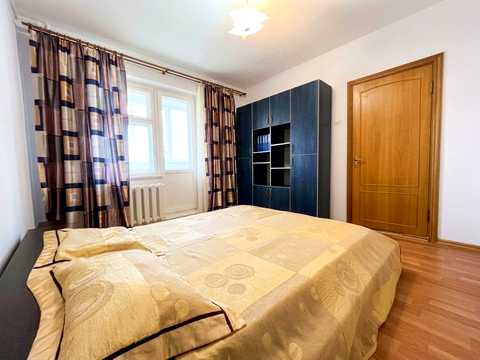 квартира за адресою Автозаводська вул., 43
