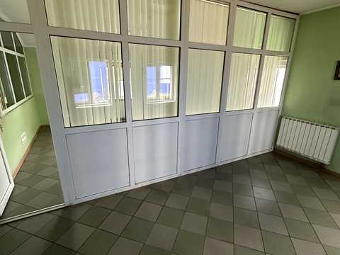 коммерческая по адресу Счастливая ул., 33