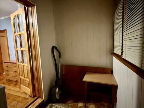 квартира за адресою Київ, Автозаводська вул., 77