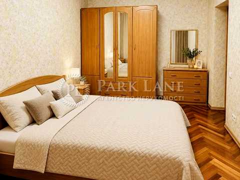 квартира за адресою Почайнинська вул., 19