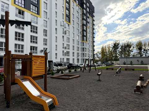 квартира за адресою Залізнична вул., 9-М