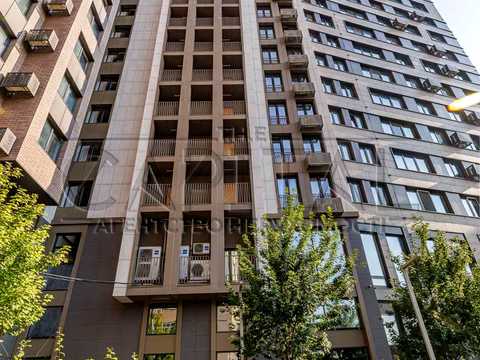 комерційна за адресою Антоновича вул. (Горького), 74