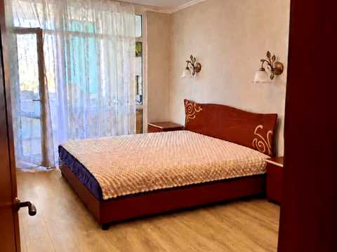 квартира по адресу Академика Глушкова просп., 9-Г