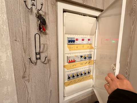 квартира за адресою Володимира Наумовича вул. (Антонова-Овсієнка), 4-А