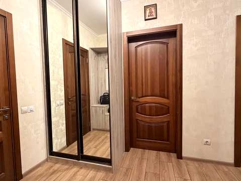 квартира за адресою Володимира Наумовича вул. (Антонова-Овсієнка), 4-А