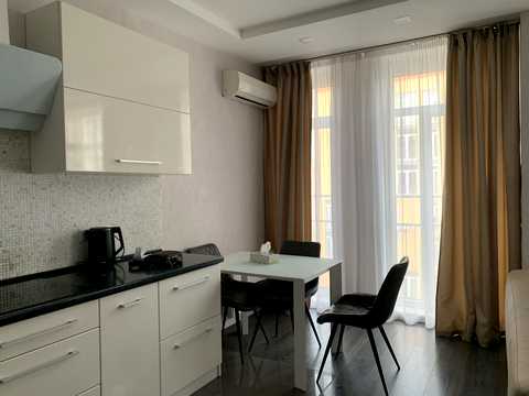 квартира за адресою Регенераторна вул., 4 к15