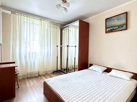 квартира по адресу Феодосийская ул., 1