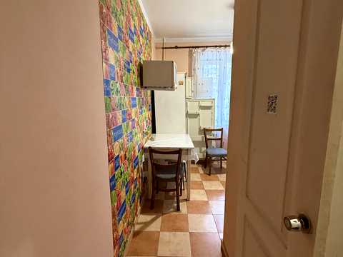 квартира за адресою Академіка Корольова вул., 2