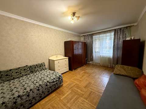 квартира за адресою Академіка Корольова вул., 2