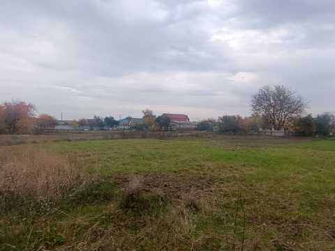 участок по адресу с. Озера, Партизанська