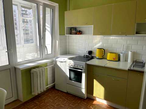 квартира за адресою Пантелеймона Куліша вул. (Челябінська), 15
