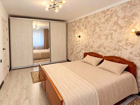 квартира за адресою Карагандинська вул., 11