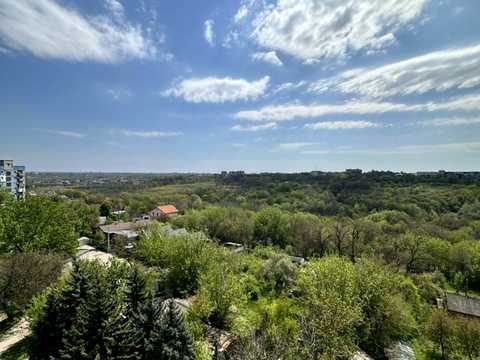 квартира за адресою Євпаторійська вул., 100к1
