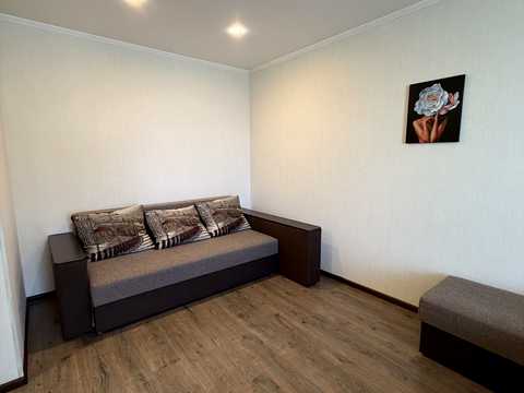 квартира за адресою Практична вул., 4
