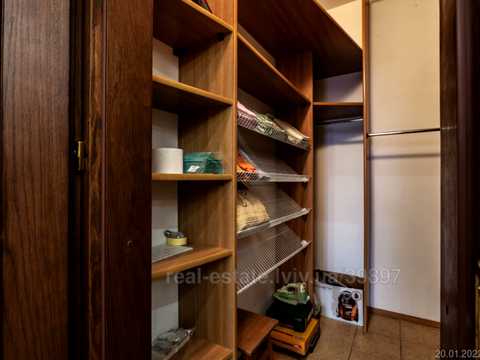 квартира по адресу Олеся ул., 25-В