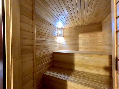 квартира по адресу Феодосийская ул., 32