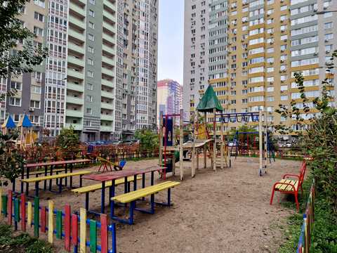 квартира за адресою Софії Русової вул., 7-А